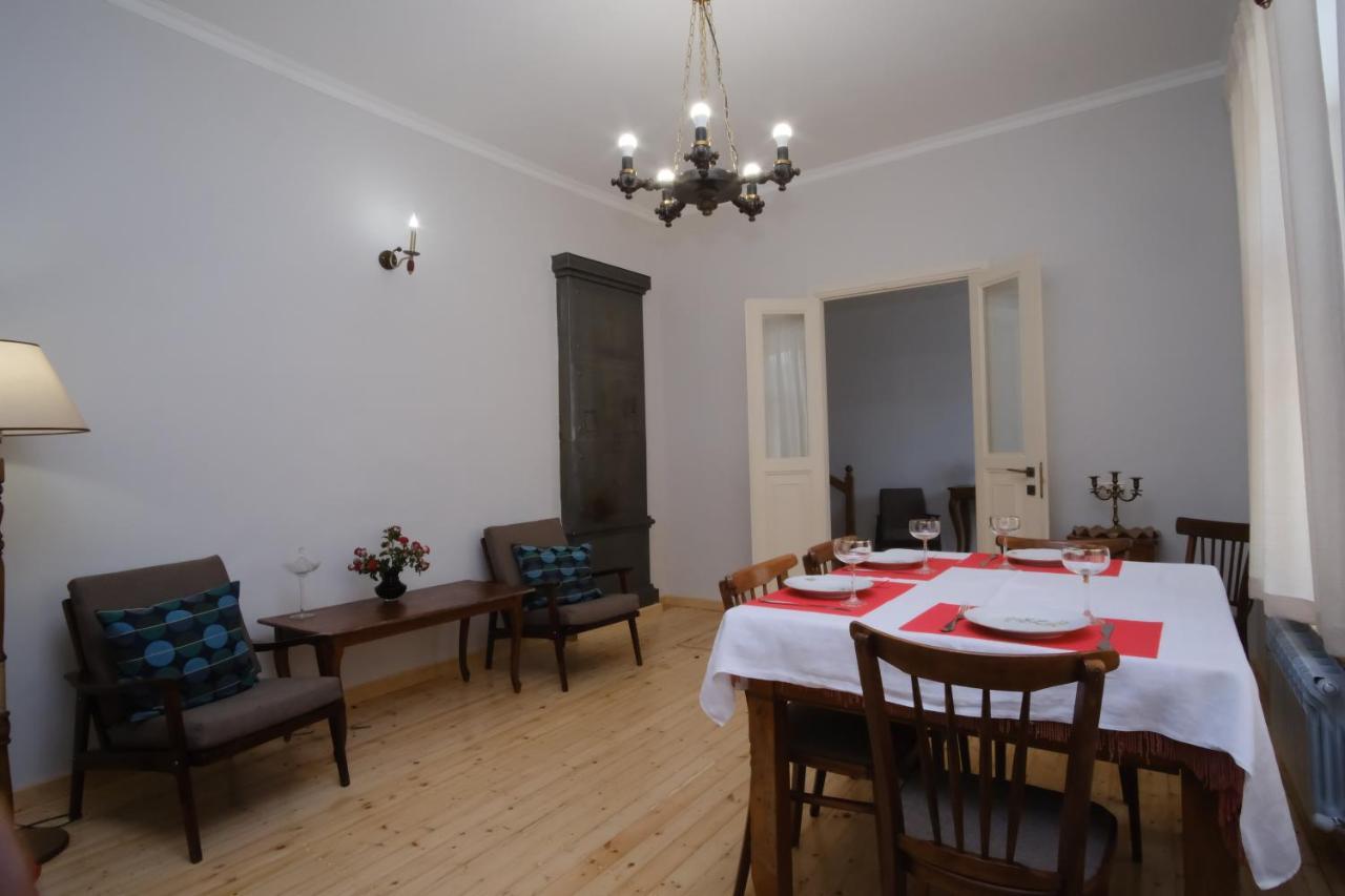 Toon 55 Hotel Gyumri ภายนอก รูปภาพ